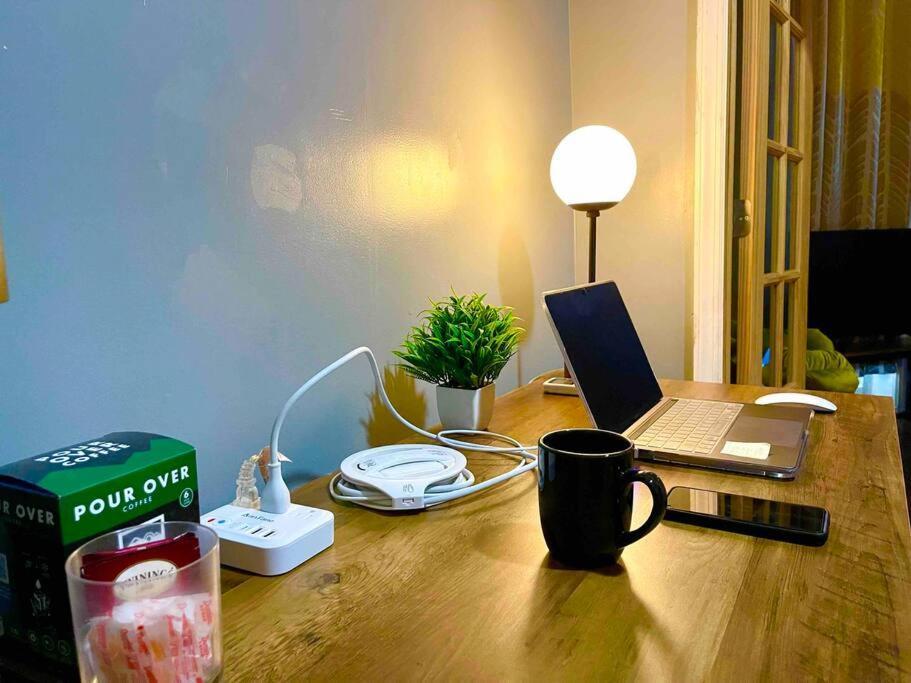 Cozy Studio Staycation - Brooklyn Close To Train Stations New York Extérieur photo